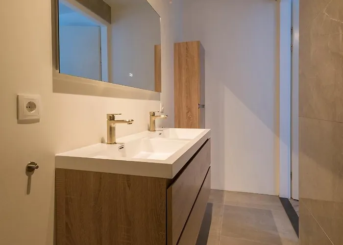 Apartament High-end Home, Near Center And Park Roosendaal