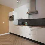 公寓 High-end Home, Near Center And Park